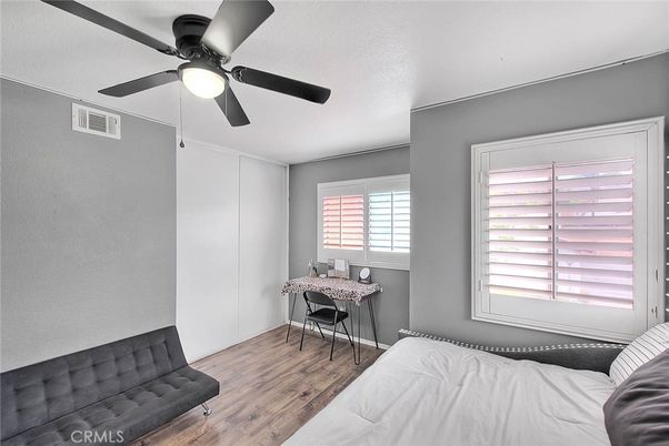 Bedroom, Home Office, Interior, Wood Texture Flooring