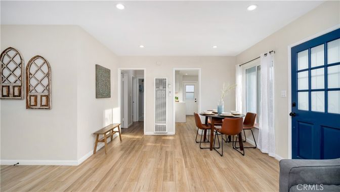 Dining room, Interior, Recessed Lighting, Wood Texture Flooring