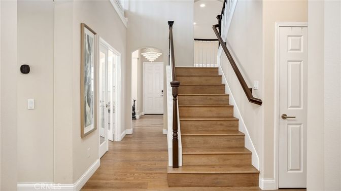 Chandelier, Interior, Recessed Lighting, Wood Texture Flooring