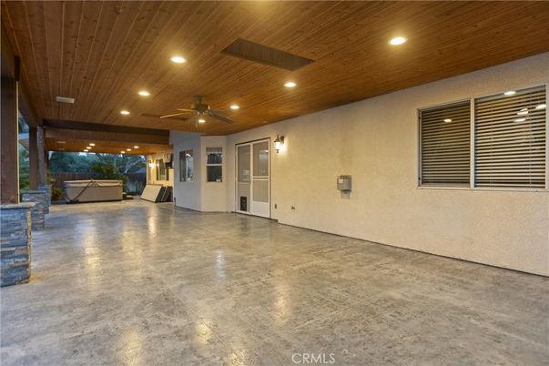Exterior, Recessed Lighting