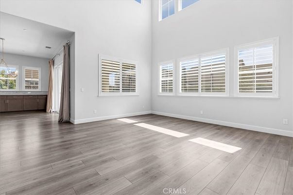 Empty room, Interior, Pendant Lights, Wood Texture Flooring