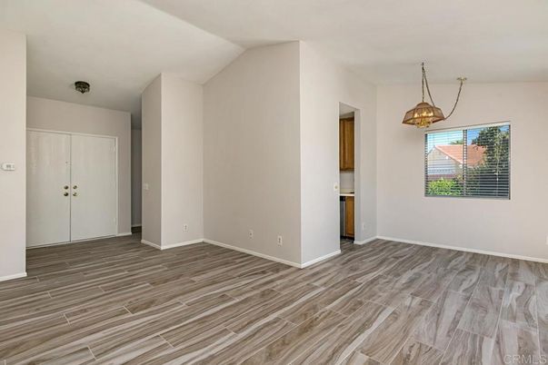 Empty room, Interior, Pendant Lights, Wood Texture Flooring