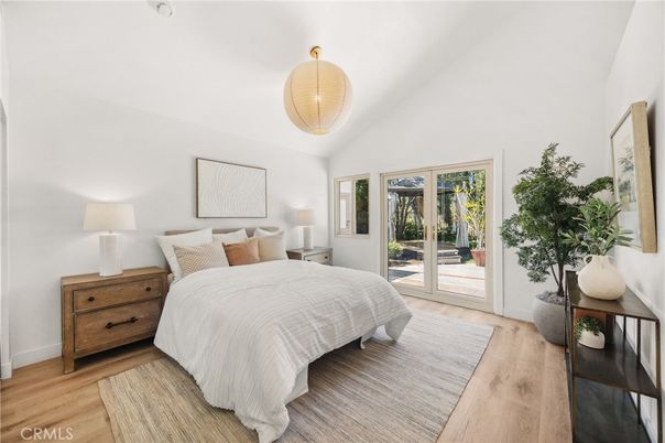 Bedroom, Interior, Pendant Lights, Wood Texture Flooring