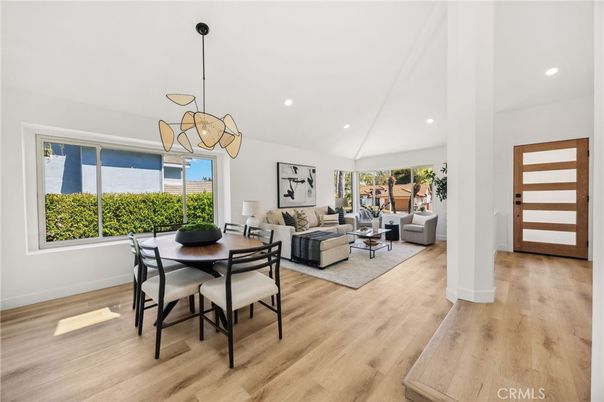 Chandelier, Dining room, Interior, Living room, Pendant Lights, Recessed Lighting, Wood Texture Flooring