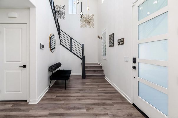 Interior, Pendant Lights, Wood Texture Flooring