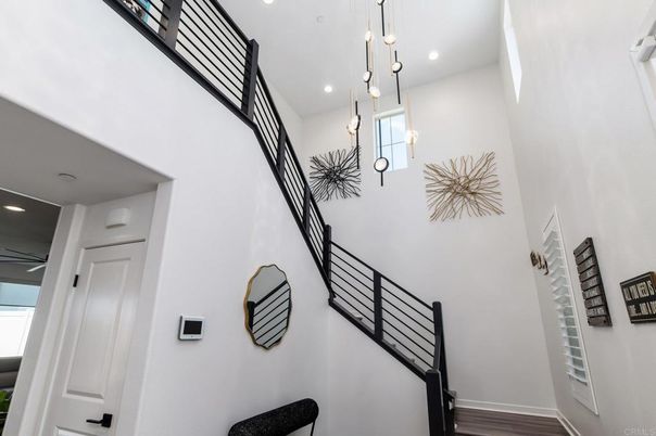 Interior, Pendant Lights, Recessed Lighting, Wood Texture Flooring
