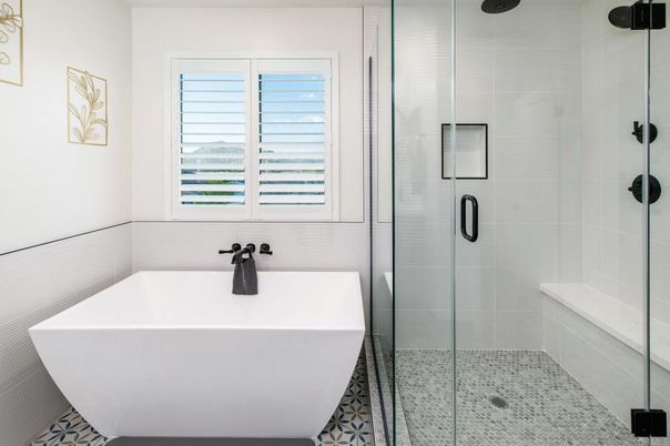 Bathroom, Free Standing Baths, Glass Shower, Interior