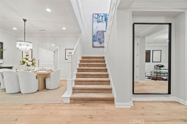 Chandelier, Dining room, Interior, Recessed Lighting, Wood Texture Flooring