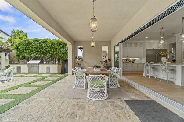 Exterior, Pendant Lights