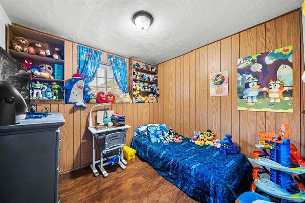 Bedroom, Interior, Wood Texture Flooring, Wooden Walls