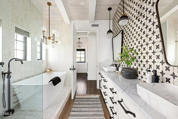 Bathroom, Dual Sink Vanities, Interior, Pendant Lights, Wood Texture Flooring