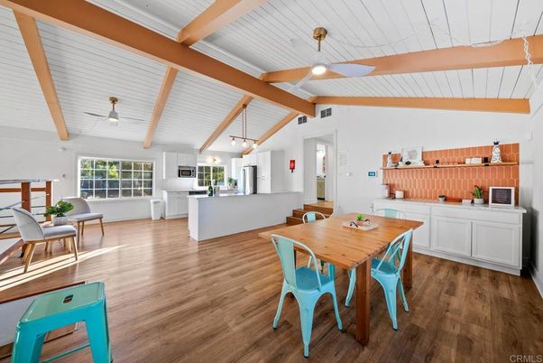 Dining room, Interior, Kitchen, Pendant Lights, Wooden Beams, Wood Texture Flooring