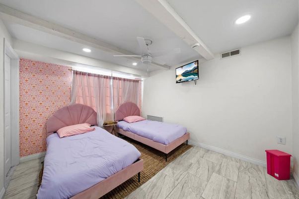 Bedroom, Interior, Recessed Lighting