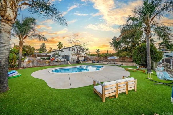 Backyard, Exterior, Pool