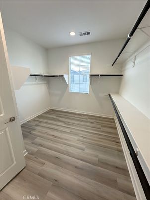 Empty room, Interior, Recessed Lighting, Walk-in Closets, Wood Texture Flooring