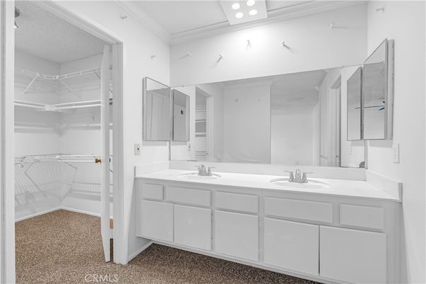 Bathroom, Dual Sink Vanities, Interior, Walk-in Closets