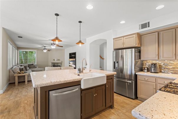 Dining room, Interior, Kitchen, Living room, Pendant Lights, Recessed Lighting, Stainless Steel Appliances, Wood Texture Flooring