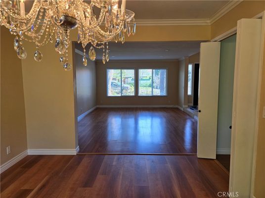 Chandelier, Empty room, Interior, Wood Texture Flooring