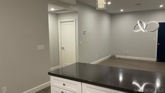 Interior, Pendant Lights, Recessed Lighting, Wood Texture Flooring