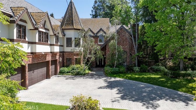 Attached, Exterior, Facade, Brick Facade, Tudor Revival
