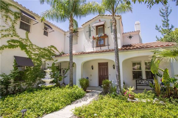 Exterior, Facade, Spanish Mediterranean