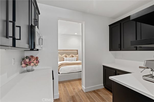 Bedroom, Interior, Kitchen, Recessed Lighting, Wood Texture Flooring