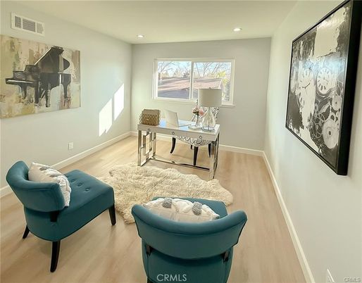 Home Office, Interior, Recessed Lighting, Wood Texture Flooring