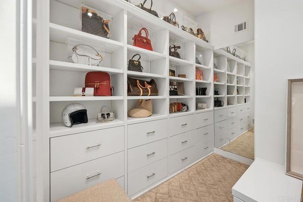 Interior, Walk-in Closets