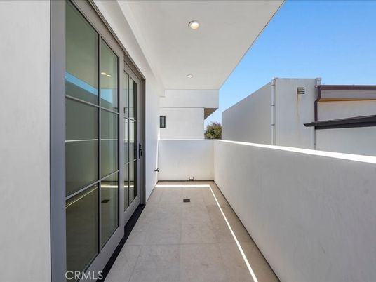 Exterior, Recessed Lighting