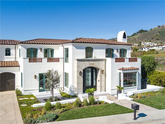Exterior, Facade, Spanish Mediterranean