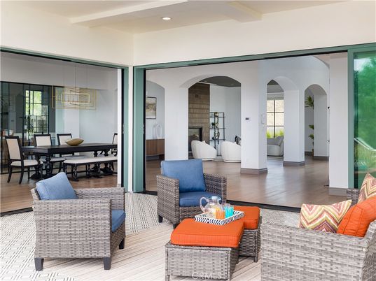 Dining room, Interior, Living room, Pendant Lights, Recessed Lighting, Wood Texture Flooring
