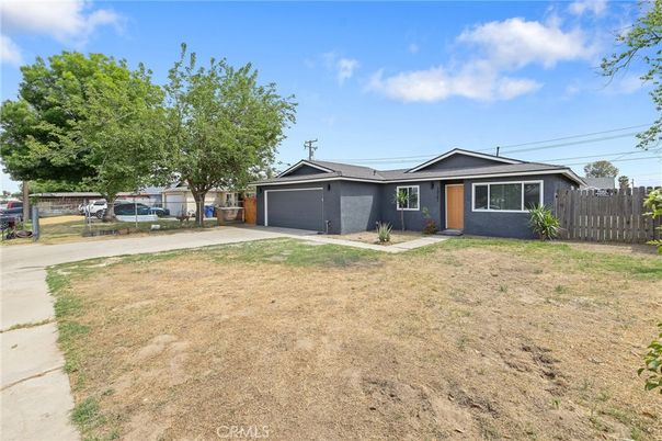 Attached, Backyard, Exterior, Facade, Ranch