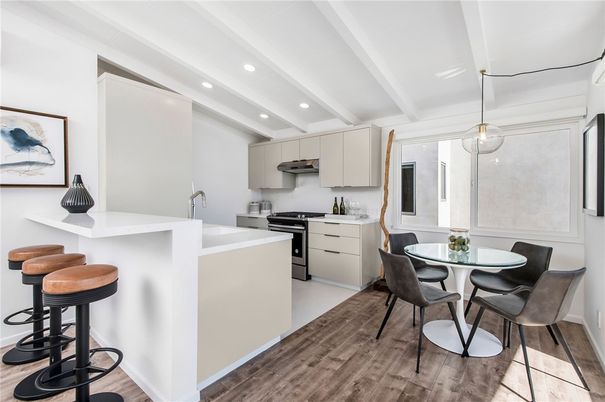 Dining room, Interior, Kitchen, Pendant Lights, Recessed Lighting, Stainless Steel Appliances, Wood Texture Flooring