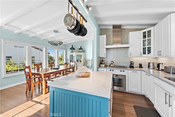 Dining room, Interior, Kitchen, Pendant Lights, Stainless Steel Appliances, Wood Texture Flooring