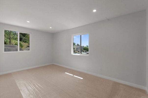 Empty room, Interior, Recessed Lighting