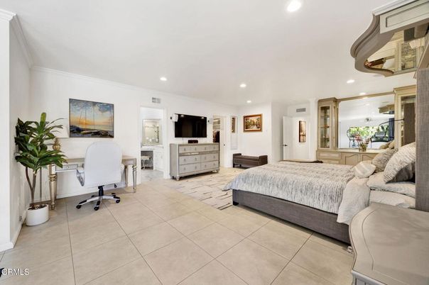 Bedroom, Home Office, Interior, Recessed Lighting
