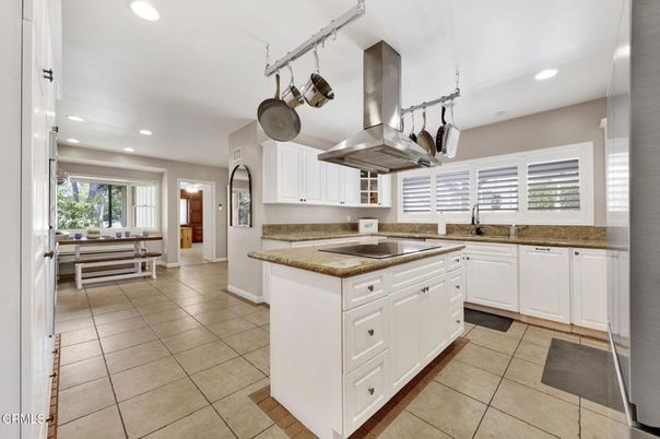 Interior, Kitchen, Recessed Lighting