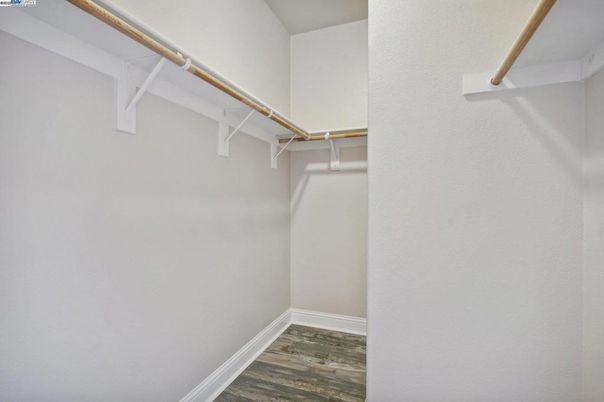 Interior, Walk-in Closets, Wood Texture Flooring