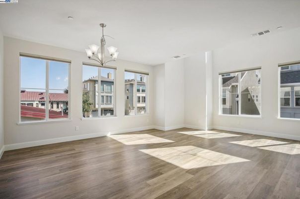 Chandelier, Empty room, Interior, Wood Texture Flooring