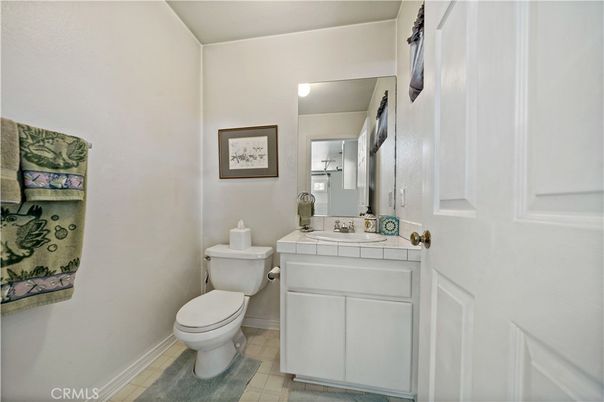 Bathroom, Interior, Tile Countertops
