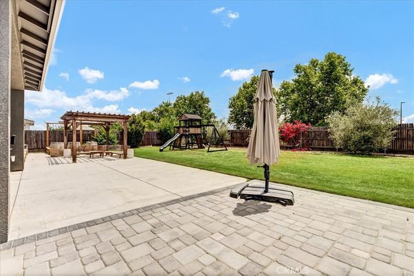 Backyard, Exterior, Playground