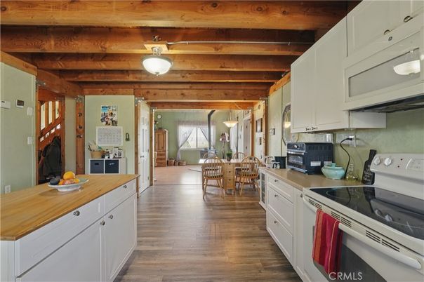 Dining room, Interior, Kitchen, Wooden Beams, Wooden Ceilings, Wood Texture Flooring