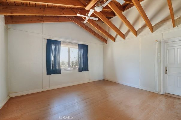 Empty room, Interior, Wooden Beams, Wooden Ceilings, Wood Texture Flooring