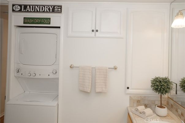 Interior, Utility Closets, Washer