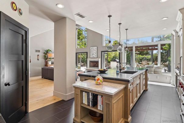 Fireplace, Interior, Kitchen, Pendant Lights, Recessed Lighting, Wood Texture Flooring