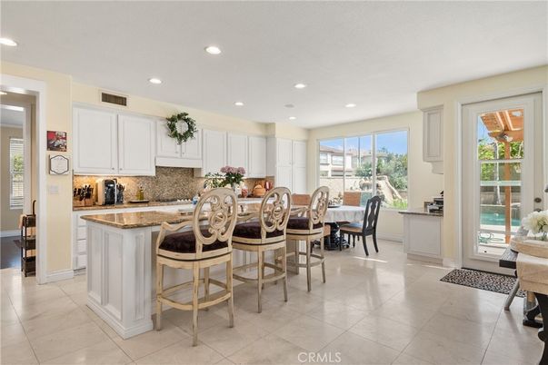Dining room, Interior, Kitchen, Recessed Lighting