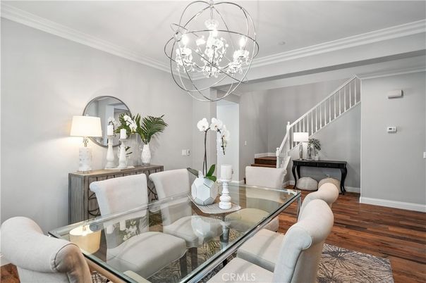 Dining room, Interior, Wood Texture Flooring