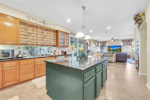 Dining room, Interior, Kitchen, Pendant Lights, Recessed Lighting