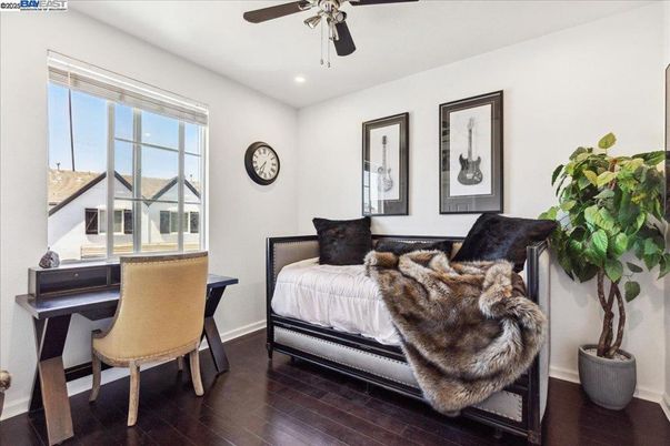 Bedroom, Home Office, Interior, Recessed Lighting, Wood Texture Flooring
