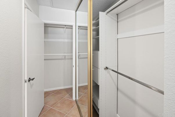 Interior, Walk-in Closets